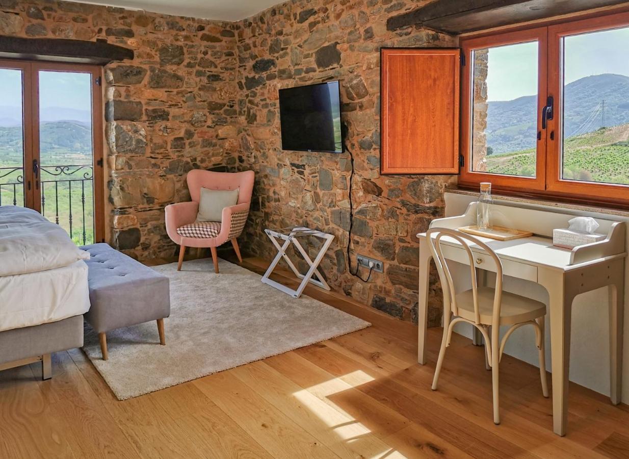Boutique Finca Esencial Villafranca Del Bierzo Zewnętrze zdjęcie